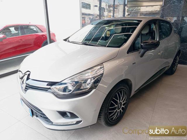 RENAULT Clio usata, con Airbag