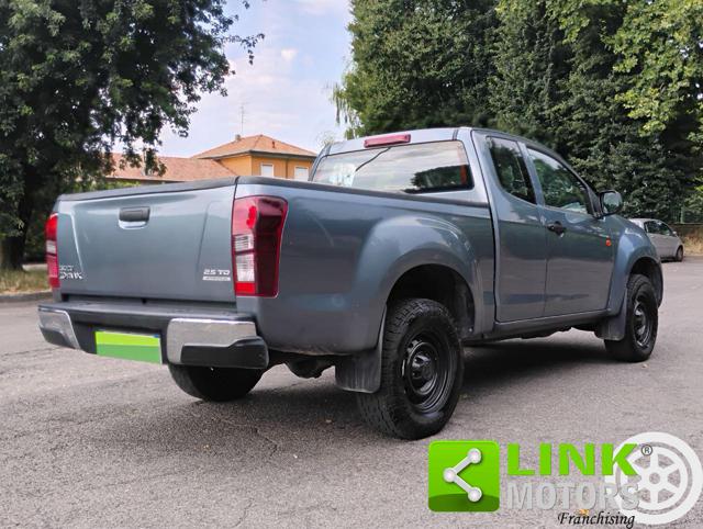 ISUZU D-Max usata, con ABS