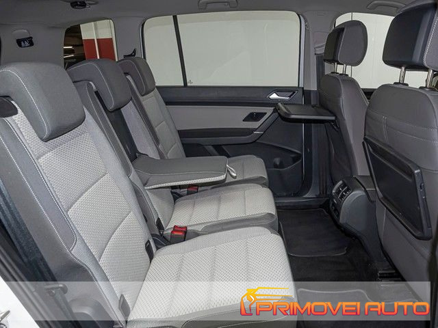 VOLKSWAGEN Touran usata, con Chiusura centralizzata