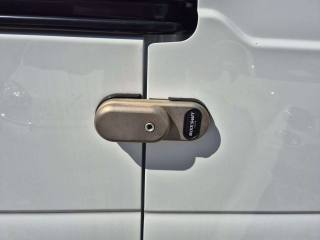 RENAULT Master usata, con Lettore CD