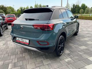 VOLKSWAGEN T-Roc usata, con Autoradio
