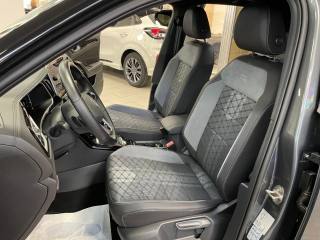 VOLKSWAGEN T-Roc usata, con Fari LED