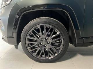 JEEP Compass usata, con Sedile posteriore sdoppiato