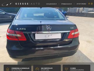 MERCEDES-BENZ E 220 usata, con Boardcomputer
