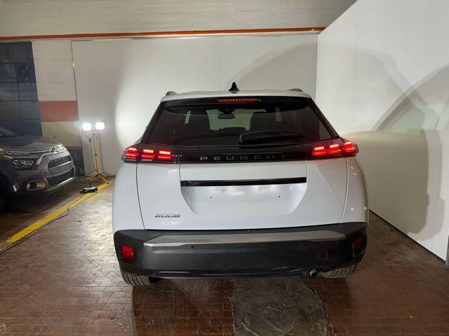 PEUGEOT 2008 usata, con Alzacristalli elettrici
