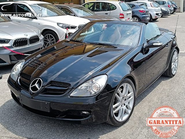 MERCEDES-BENZ SLK 200 usata, con Marmitta catalitica