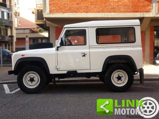 LAND ROVER Defender usata, con Trazione integrale