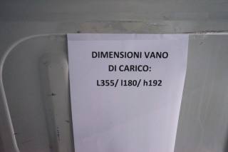 PEUGEOT Boxer usata, con Park Distance Control