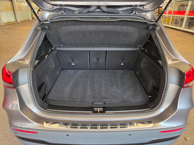 MERCEDES-BENZ GLA 200 usata, con Sistema di navigazione