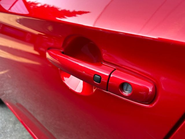 SUZUKI Swift usata, con Park Distance Control