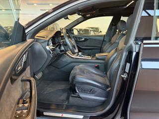 AUDI Q8 usata, con Controllo automatico clima