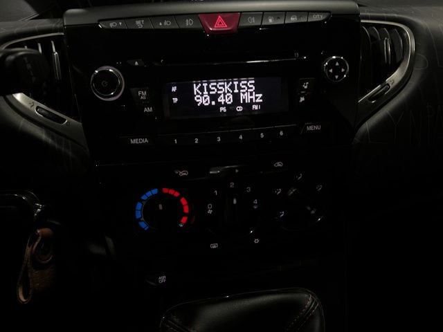 LANCIA Ypsilon usata, con Autoradio