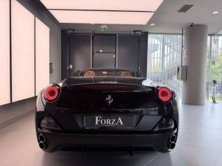 FERRARI California usata, con Regolazione elettrica sedili