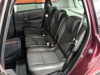 RENAULT Scenic usata, con Sedile posteriore sdoppiato