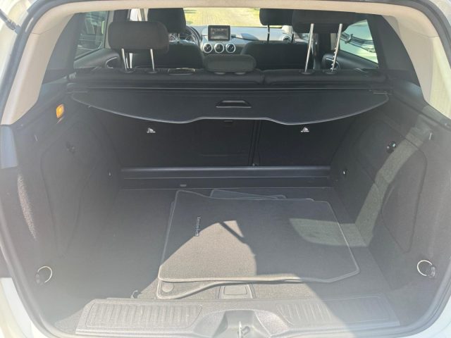 MERCEDES-BENZ B 180 usata, con Volante in pelle