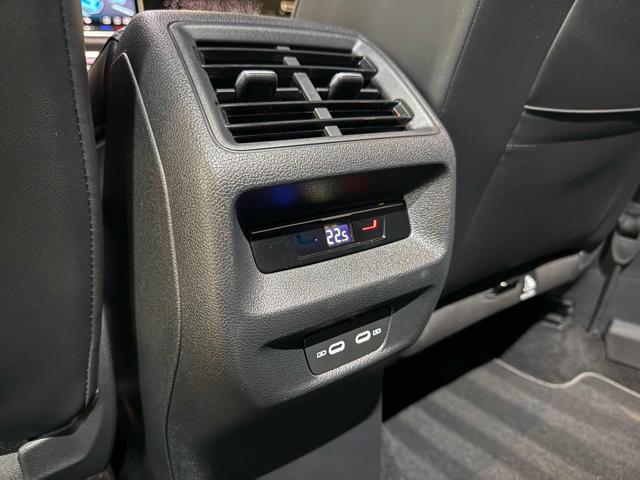 VOLKSWAGEN Tiguan usata, con Touch screen