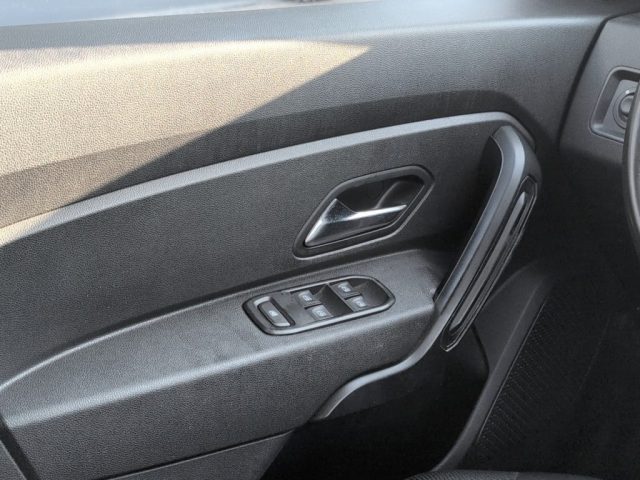 DACIA Duster usata, con Sensori di parcheggio posteriori