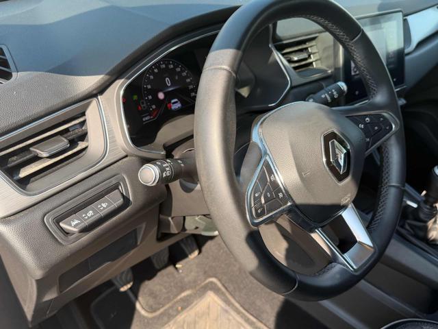RENAULT Captur usata, con Bracciolo