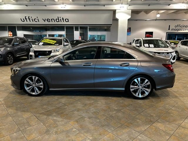 MERCEDES-BENZ CLA 200 usata, con MP3