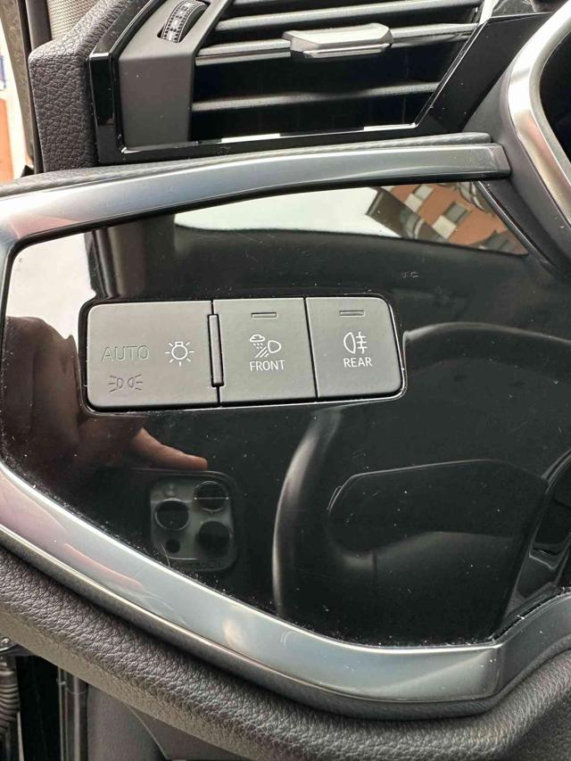 AUDI Q3 usata 21