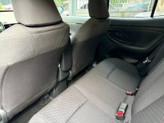 TOYOTA Yaris Cross usata, con Bracciolo