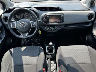 TOYOTA Yaris usata, con Fendinebbia