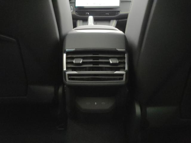 LYNK & CO 01 usata, con Luci diurne