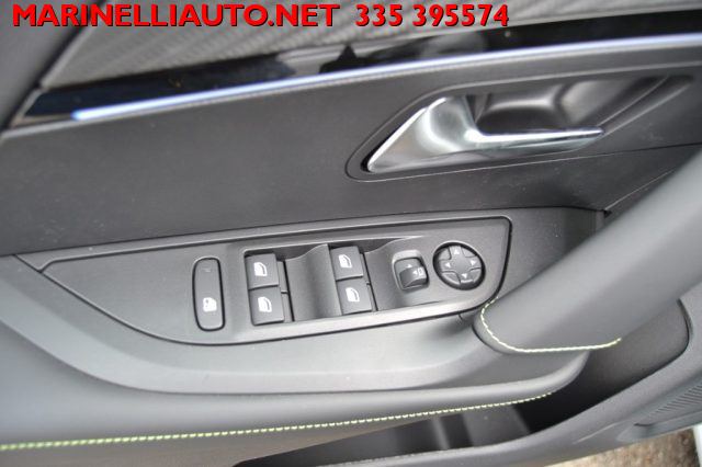 PEUGEOT 2008 usata, con USB