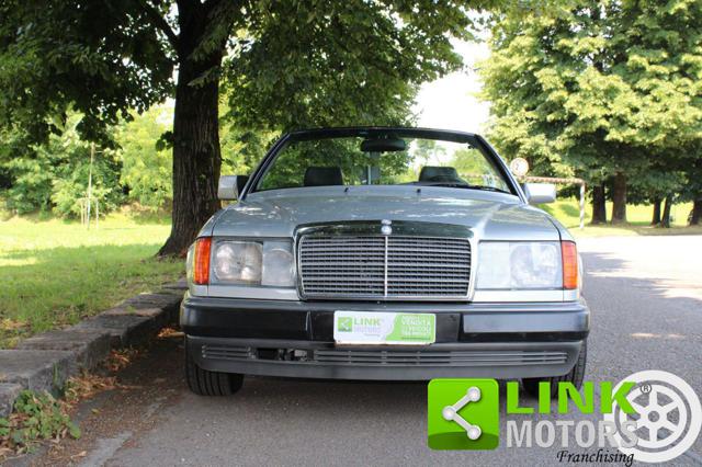 MERCEDES-BENZ 300 usata 24