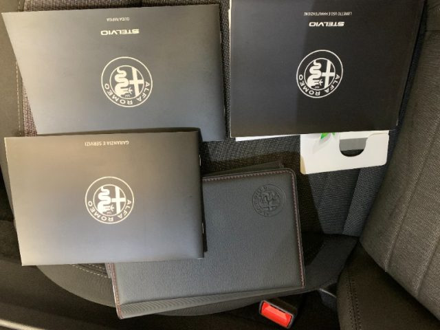 ALFA ROMEO Stelvio usata, con Chiusura centralizzata telecomandata