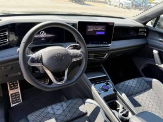 VOLKSWAGEN Tiguan usata, con Park Distance Control