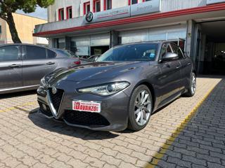 ALFA ROMEO Giulia usata, con Fari Xenon