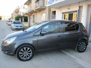 OPEL Corsa usata, con Airbag Passeggero