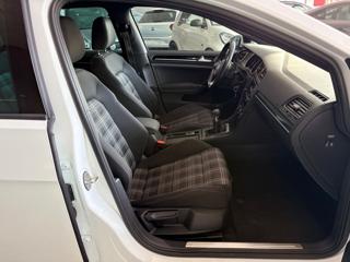 VOLKSWAGEN Golf GTD usata, con Sedile posteriore sdoppiato