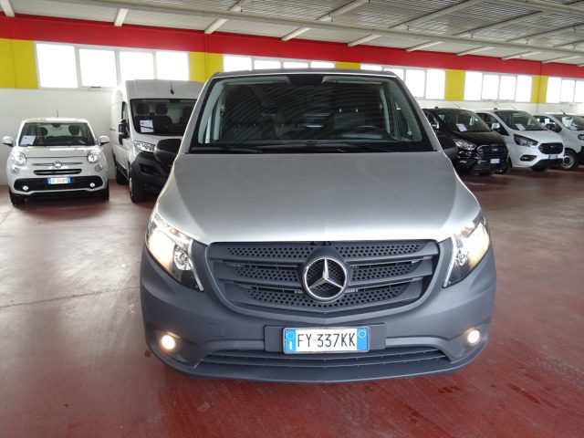 MERCEDES-BENZ Vito usata, con ABS