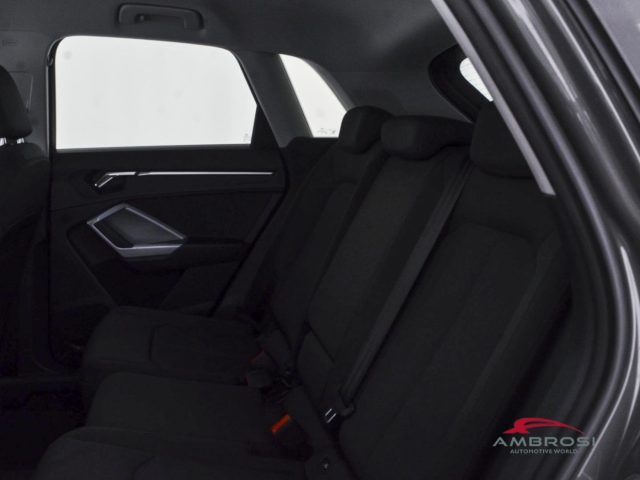 AUDI Q3 usata 9