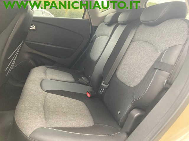 RENAULT Captur usata, con Controllo automatico clima