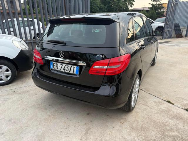MERCEDES-BENZ B 180 usata, con Airbag laterali