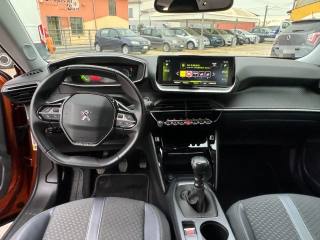 PEUGEOT 2008 usata, con 360° camera