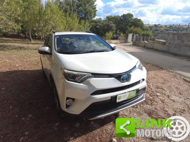 TOYOTA RAV 4 usata, con Servosterzo