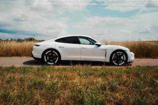 PORSCHE Taycan usata, con Airbag Passeggero