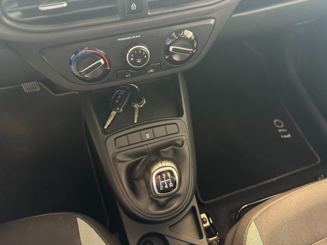 HYUNDAI i10 usata, con ESP