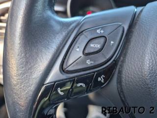 TOYOTA C-HR usata, con Autoradio