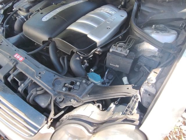 MERCEDES-BENZ CLK 270 usata, con Limitatore di velocità