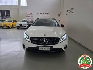 MERCEDES-BENZ GLA 200 usata, con Airbag
