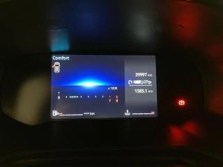 RENAULT Captur usata, con Bracciolo