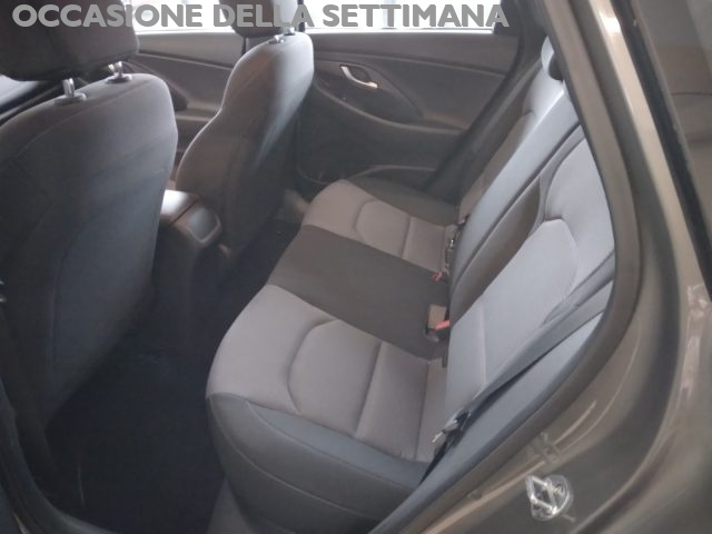 HYUNDAI i30 usata 15