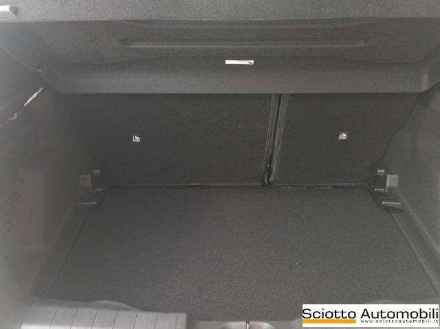 JEEP Avenger usata, con Fari LED