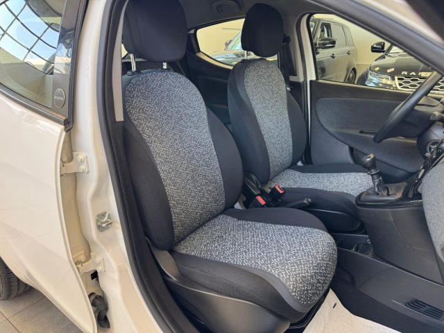 LANCIA Ypsilon usata, con Controllo trazione