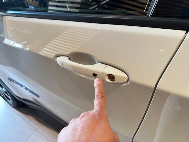 JEEP Compass usata, con Luci diurne LED